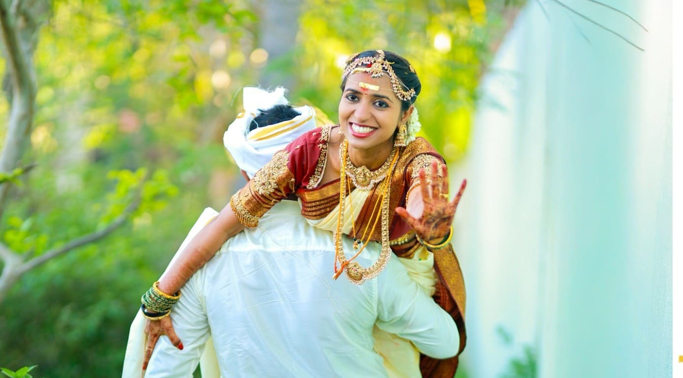 Sharp vt Creation traditional wedding photography